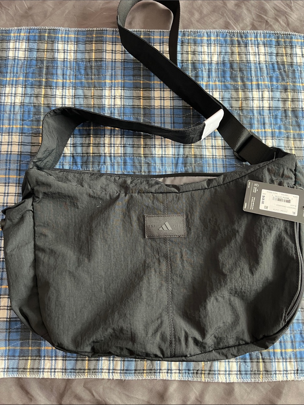 Adidas Crescent crossbody